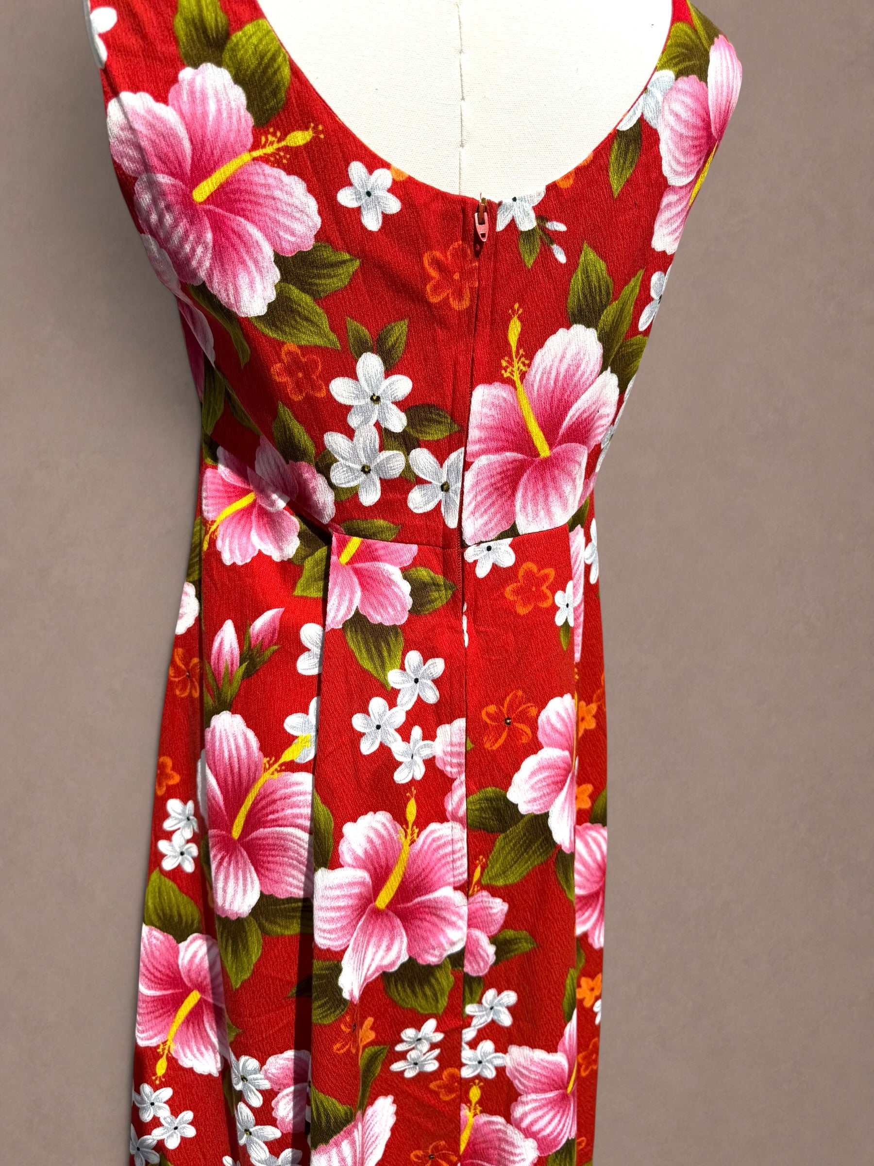 Red 60s Ui-Maikai Hawaiian Hibiscus Maxi Dress