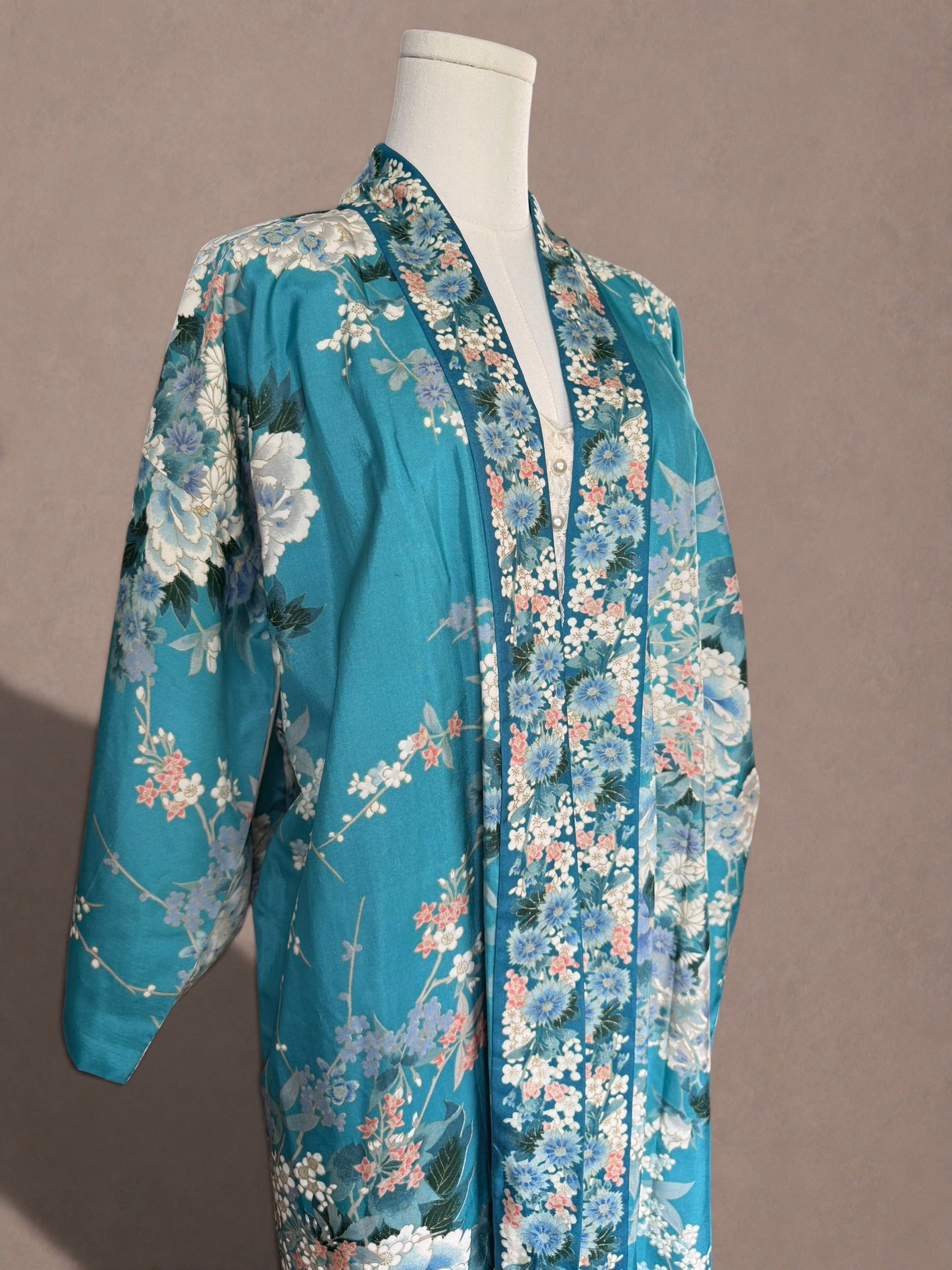 Silk Floral 70s Lounge Robe