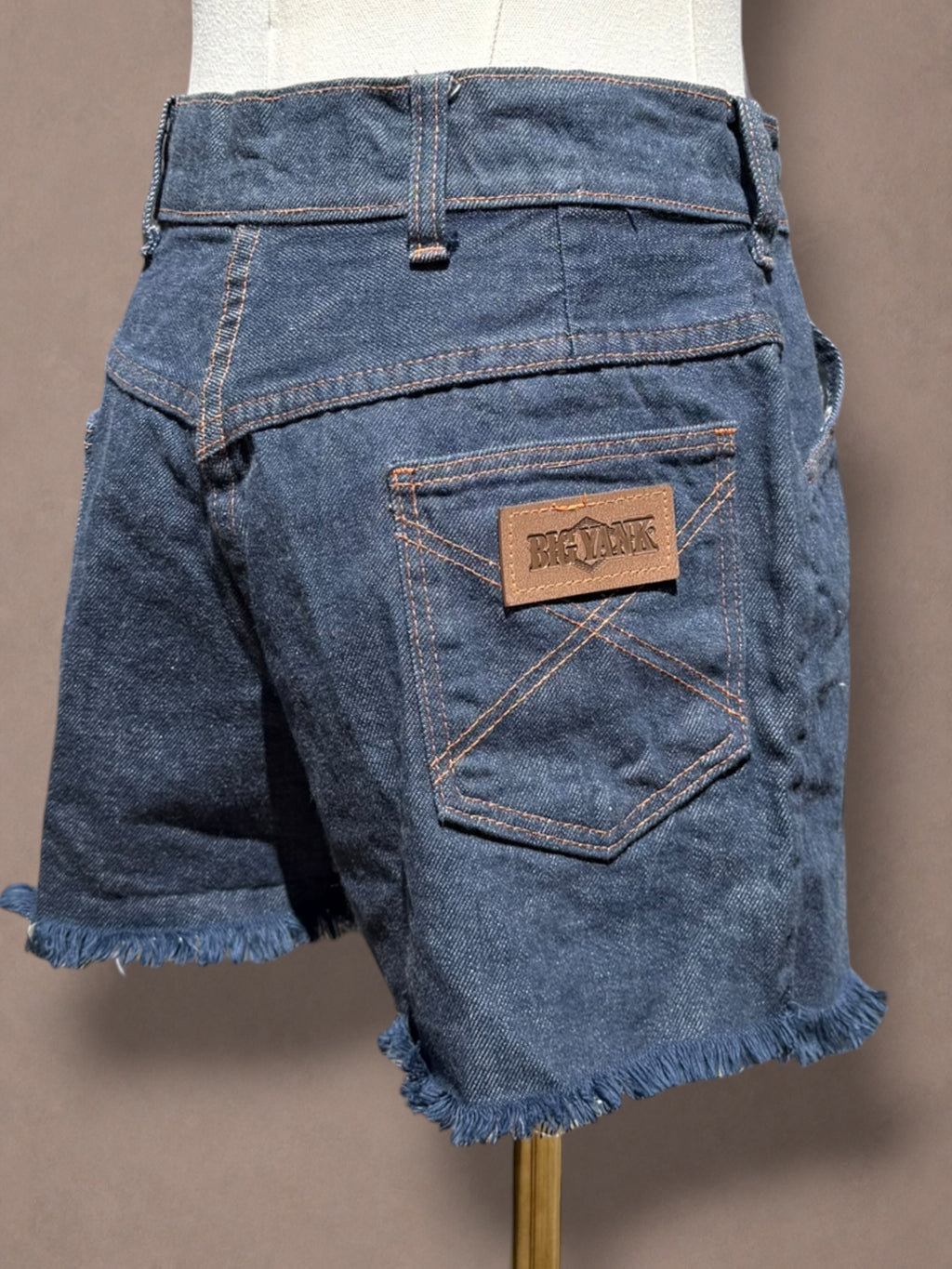 Big Yank 70s Cutoff Denim Shorts | Dark Wash Frayed Hem
