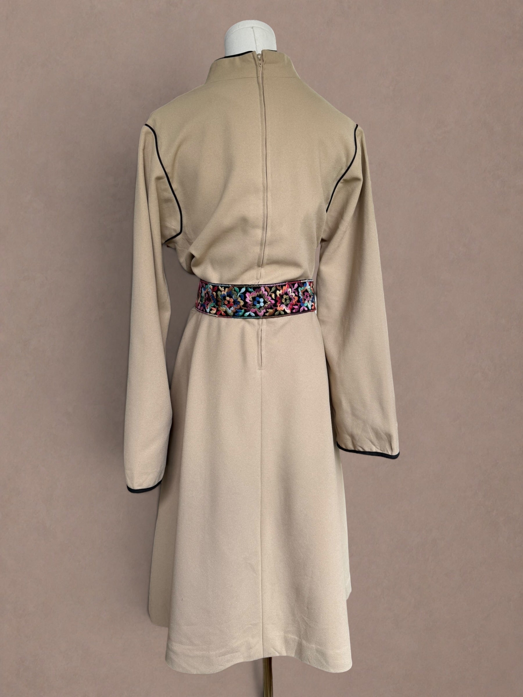 Randazzo 60s-70s Minimalist Midi Dress