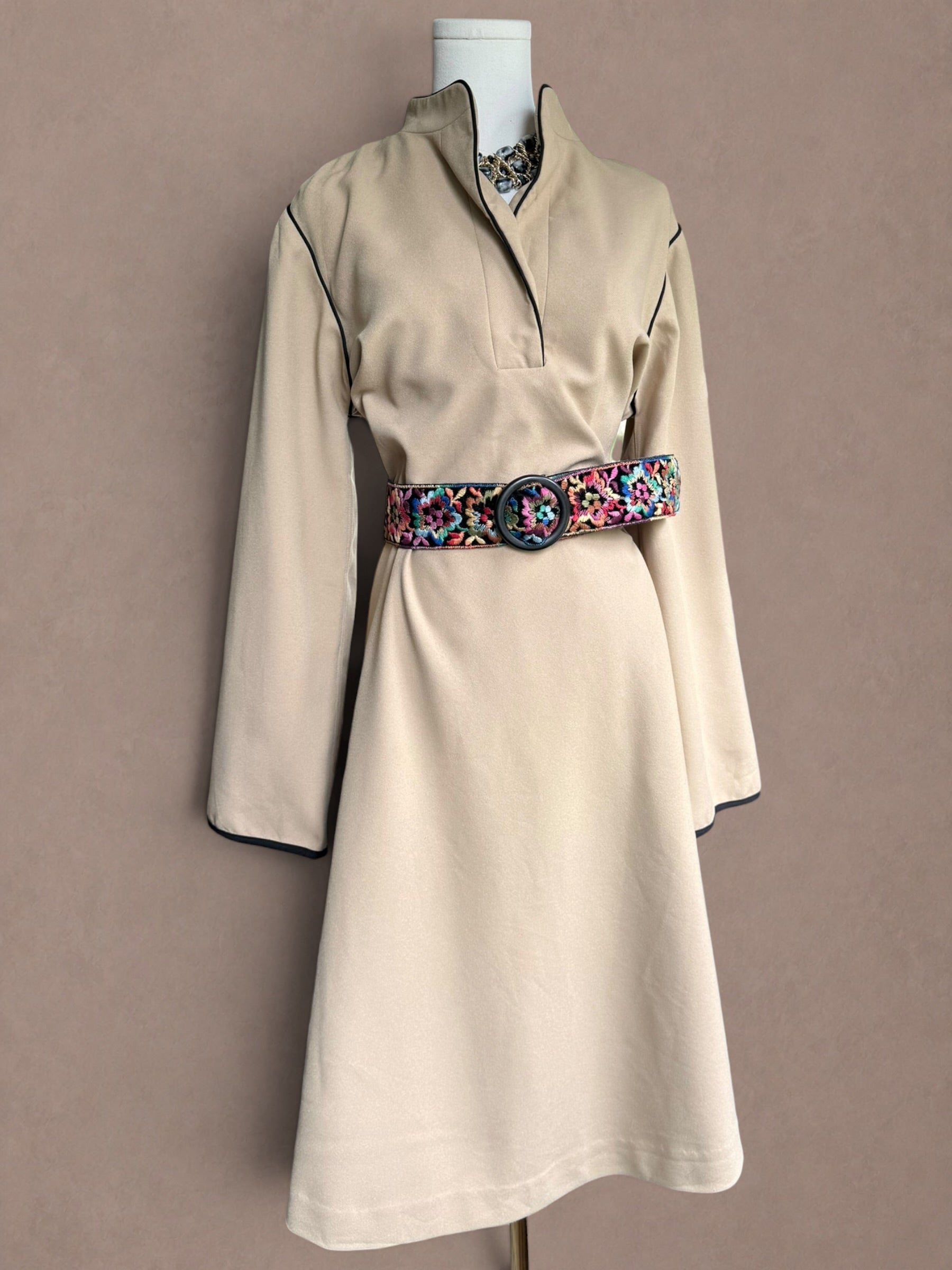Randazzo 60s-70s Minimalist Midi Dress
