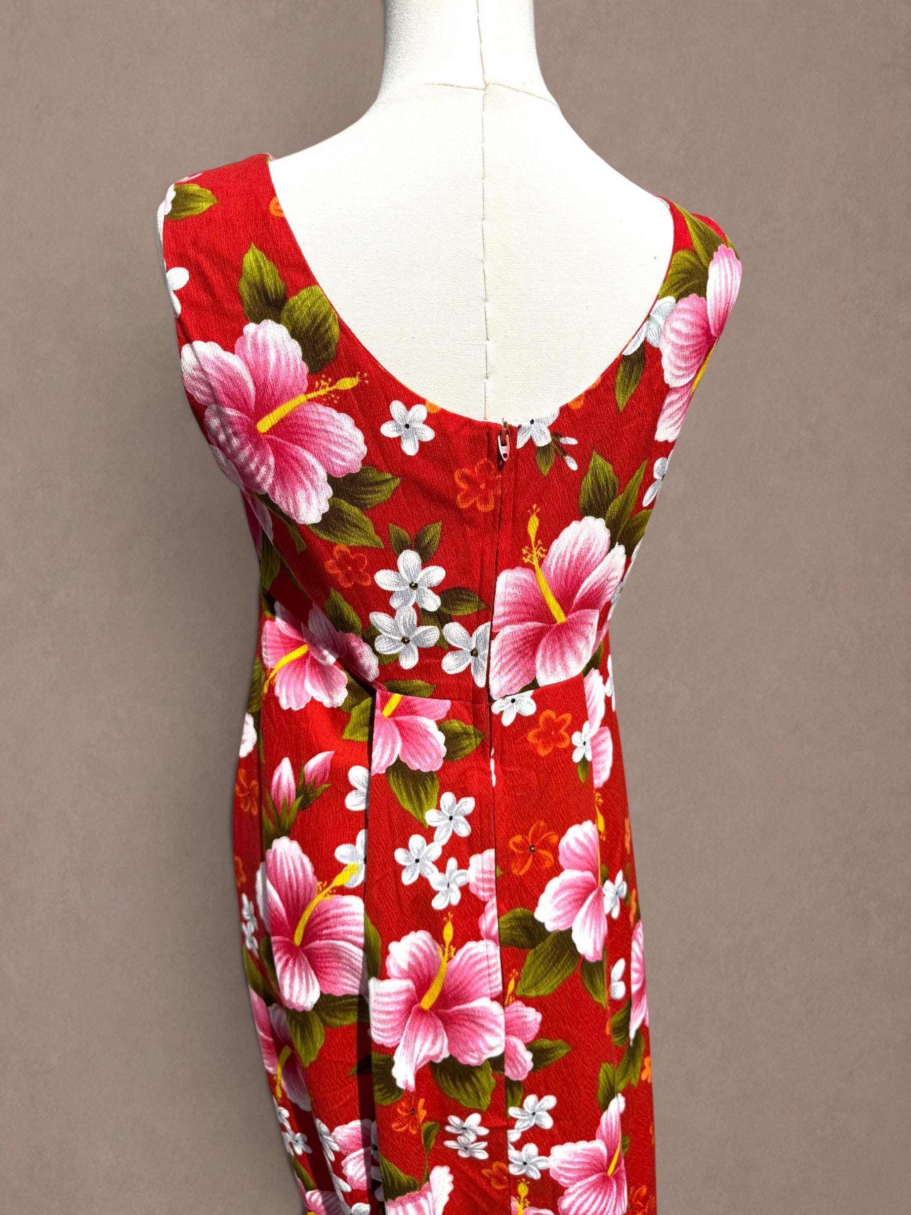 Red 60s Ui-Maikai Hawaiian Hibiscus Maxi Dress