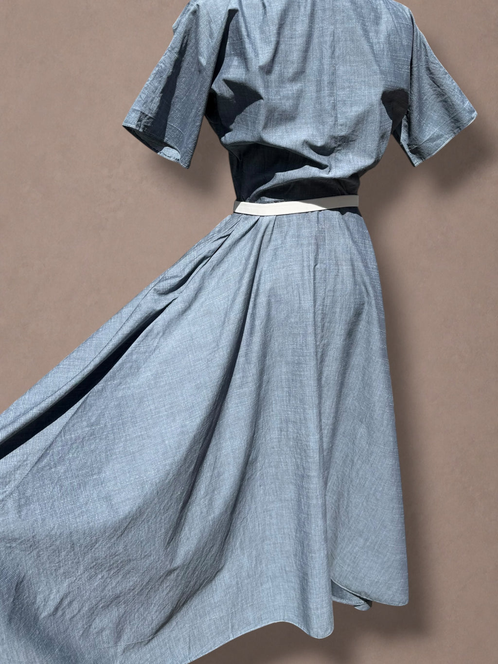 Saks Fifth Avenue 40s Chambray Blue Day Dress