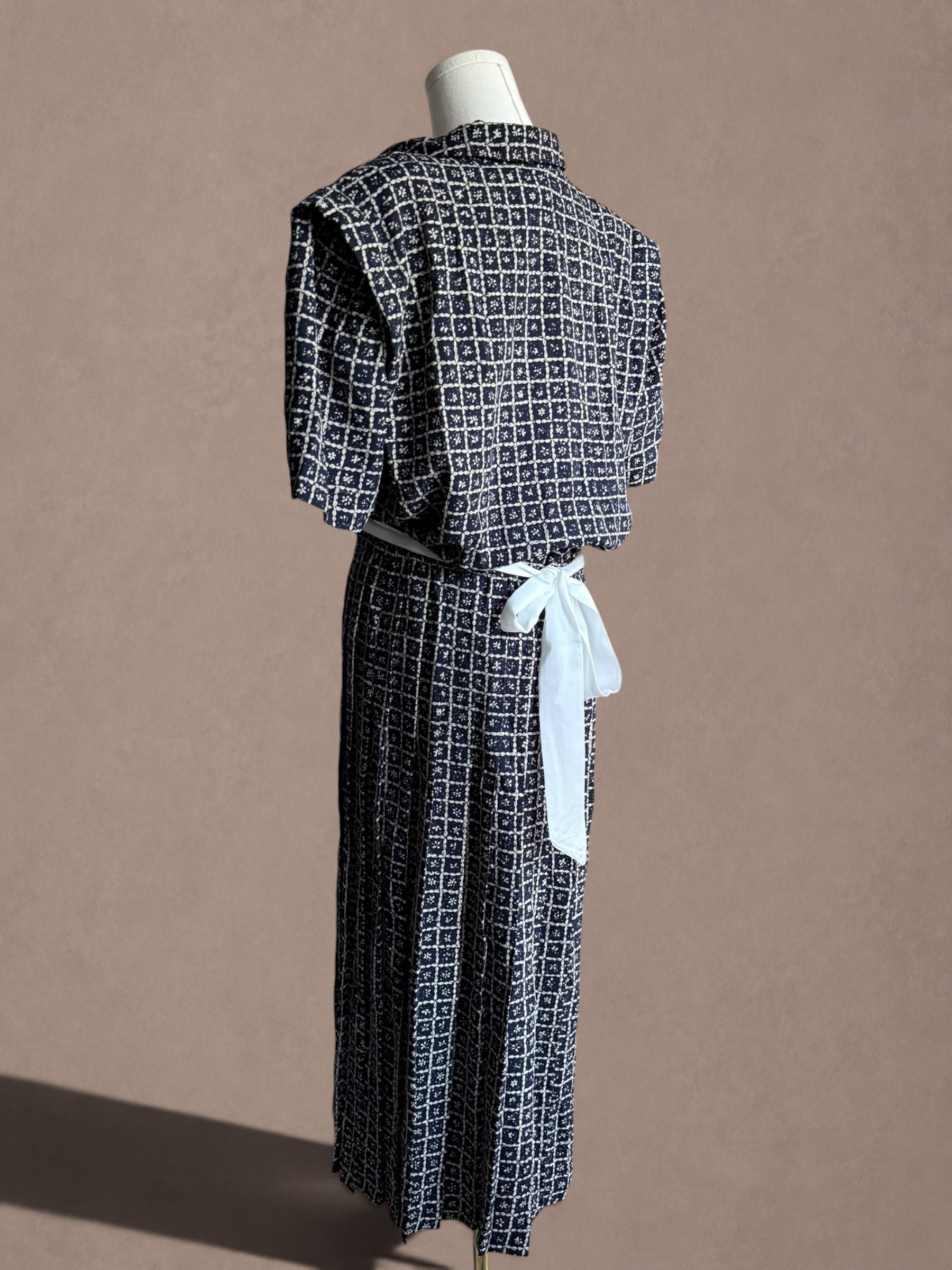 Leslie Fay 80s Does 40s Grid Print Pleated Shirt Dress