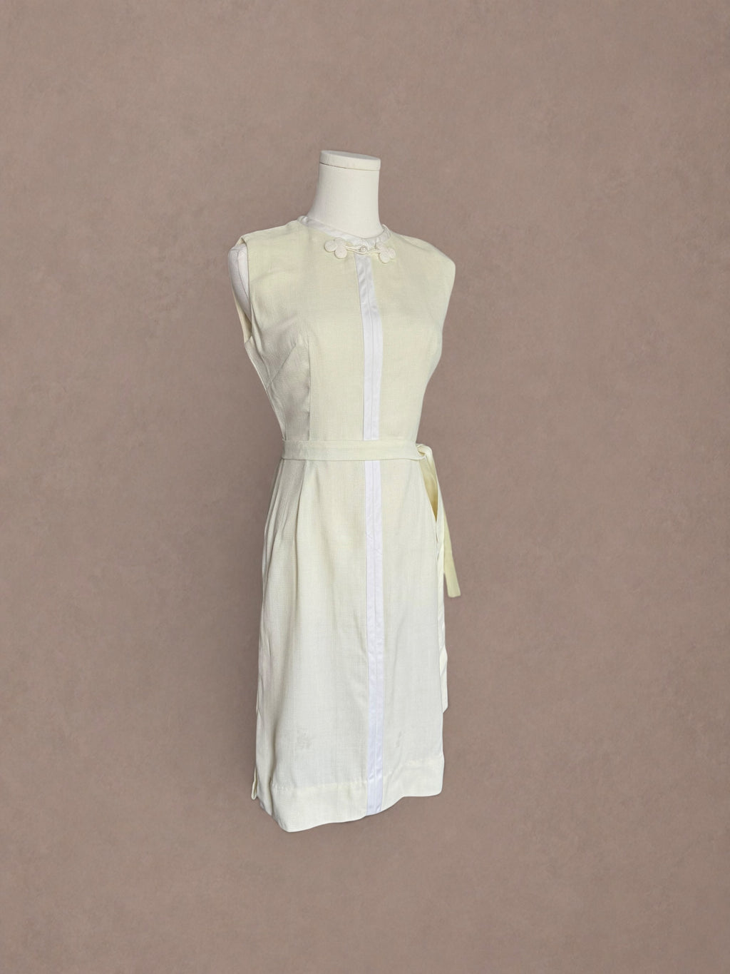 Ivory Mod Late 60s Tunic Dress With Side Slits