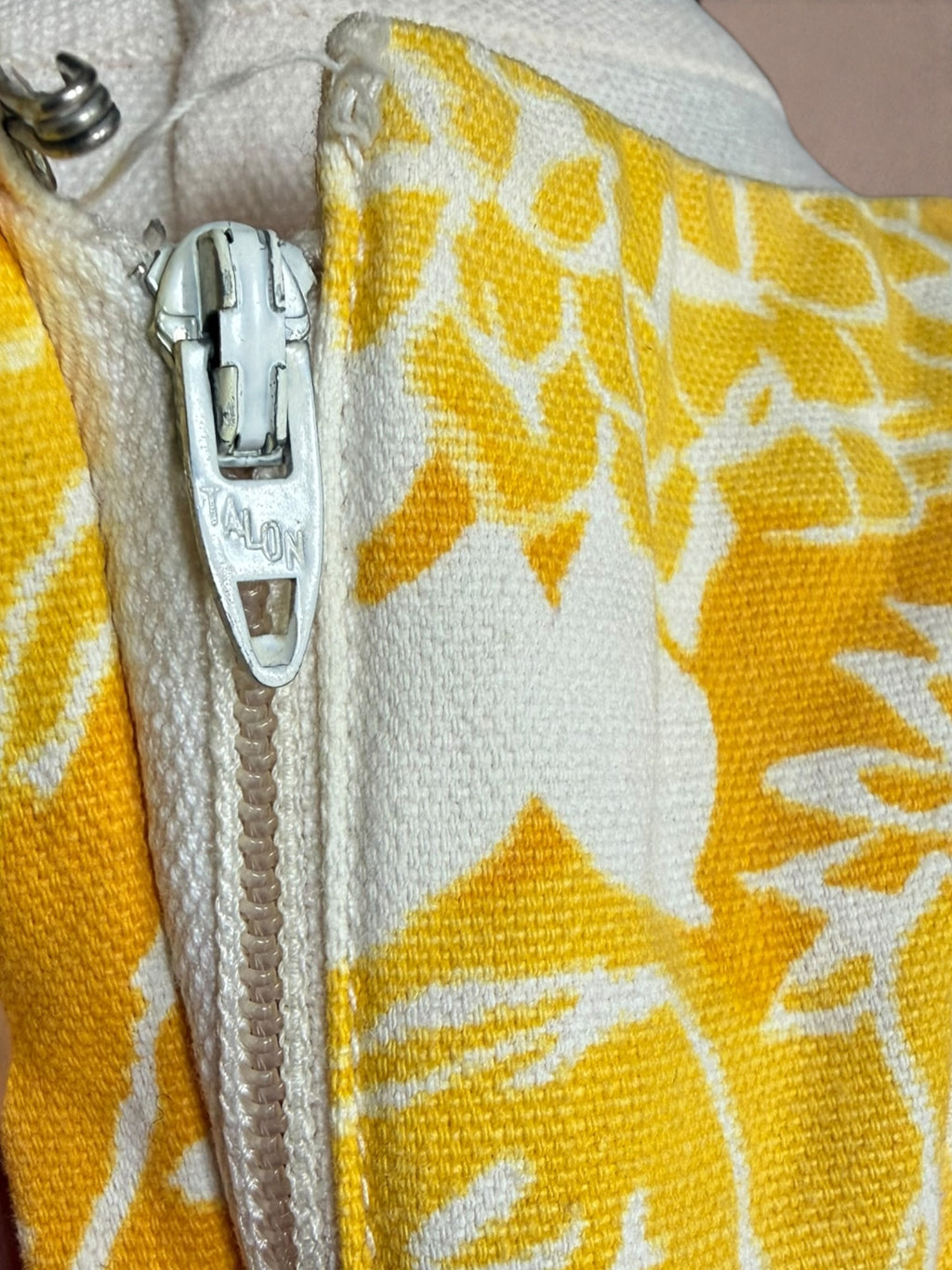 Sunshine Floral 60s Shift Dress with Daisy Appliqué Details