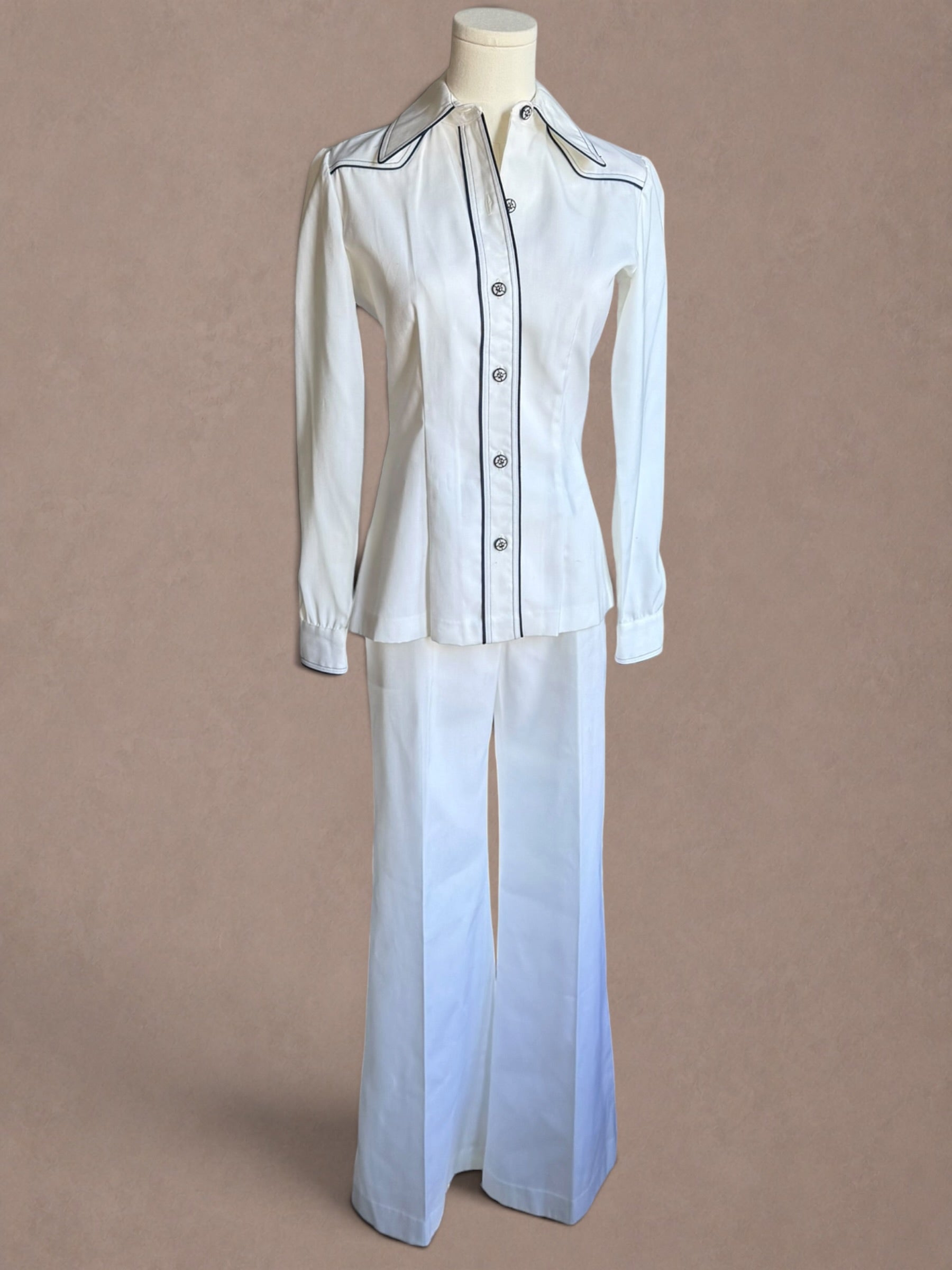 Saks Fifth Avenue 70s White Flared Pant Set