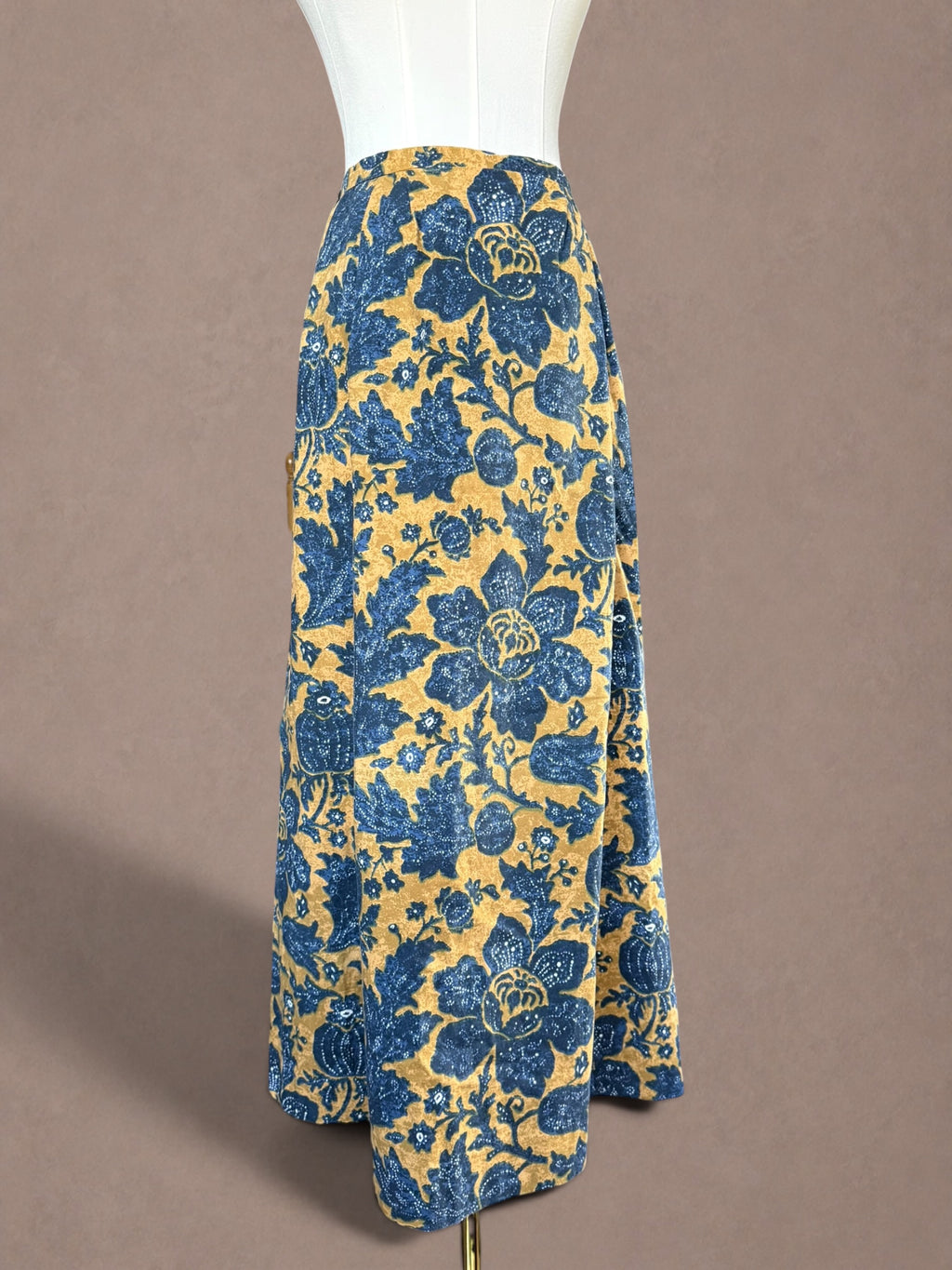 Florence Walsh 70s Floral Two Piece Skirt Set